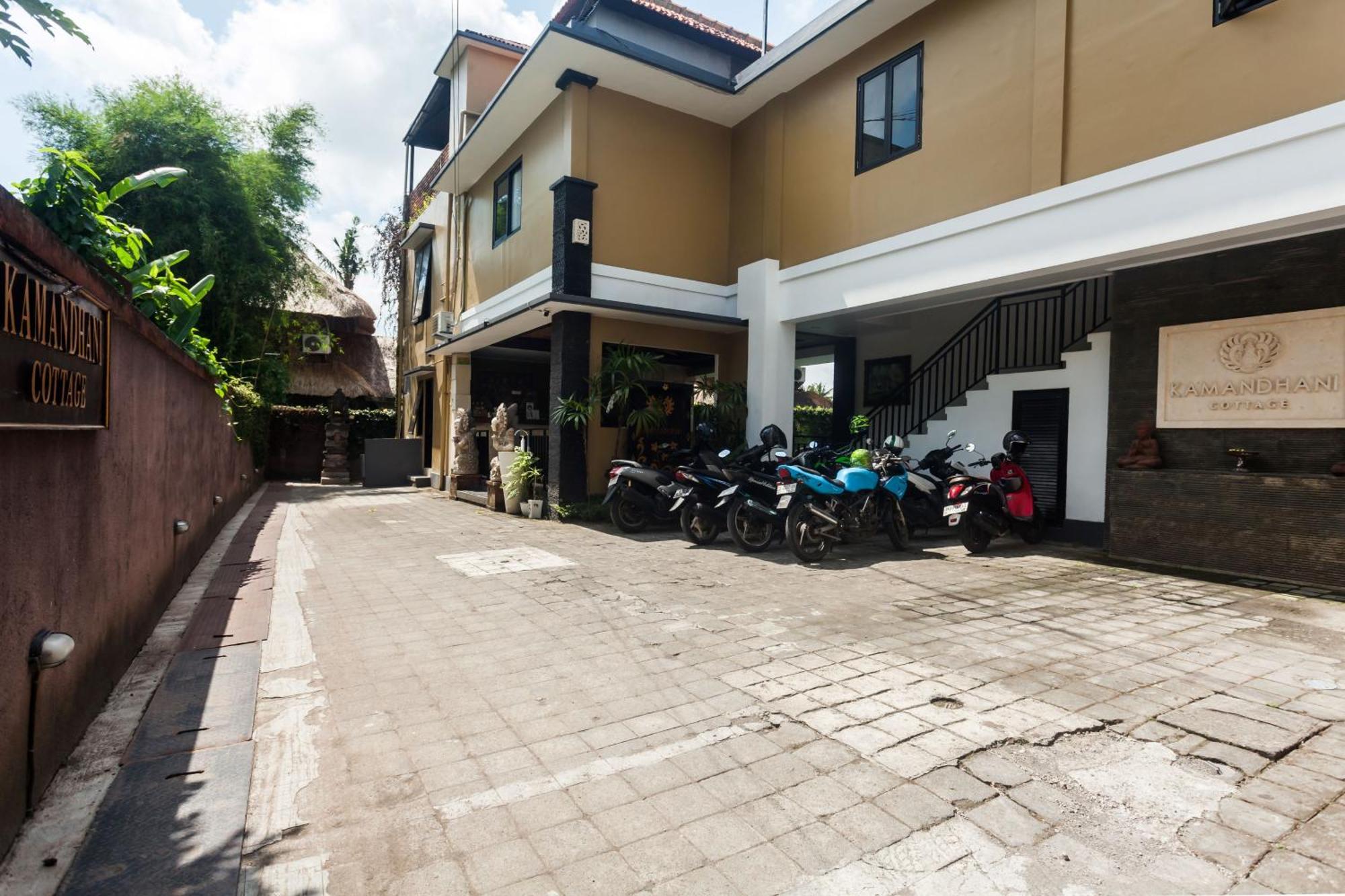 Kamandhani Hotel Ubud Экстерьер фото